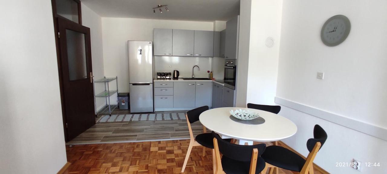 Apartment Emina Travnik Buitenkant foto