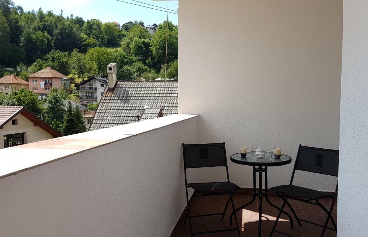 Apartment Emina Travnik Buitenkant foto